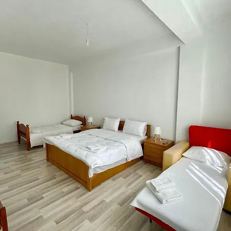 Holiday Apartment * Pogradec